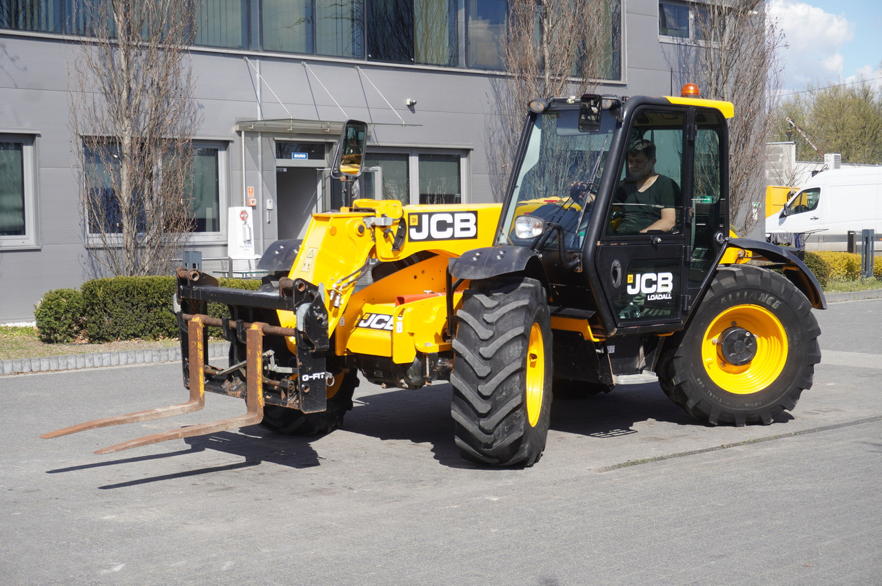 Chargeuse sur pneus télescopique JCB 526-56 AGRI Plus / 5.6 m telescopic loader / joystick: photos 19