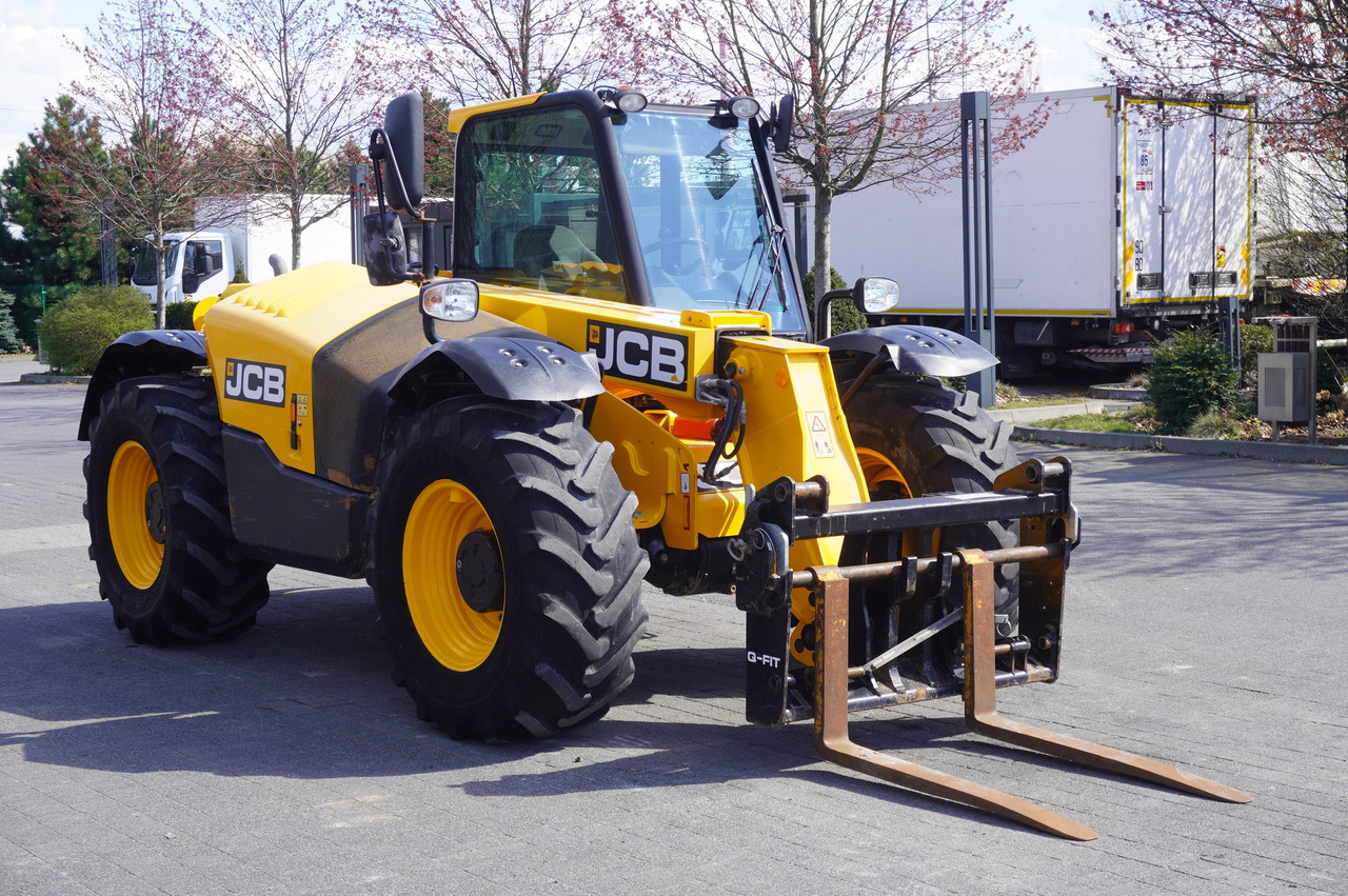 Chargeuse sur pneus télescopique JCB 526-56 AGRI Plus / 5.6 m telescopic loader / joystick: photos 9