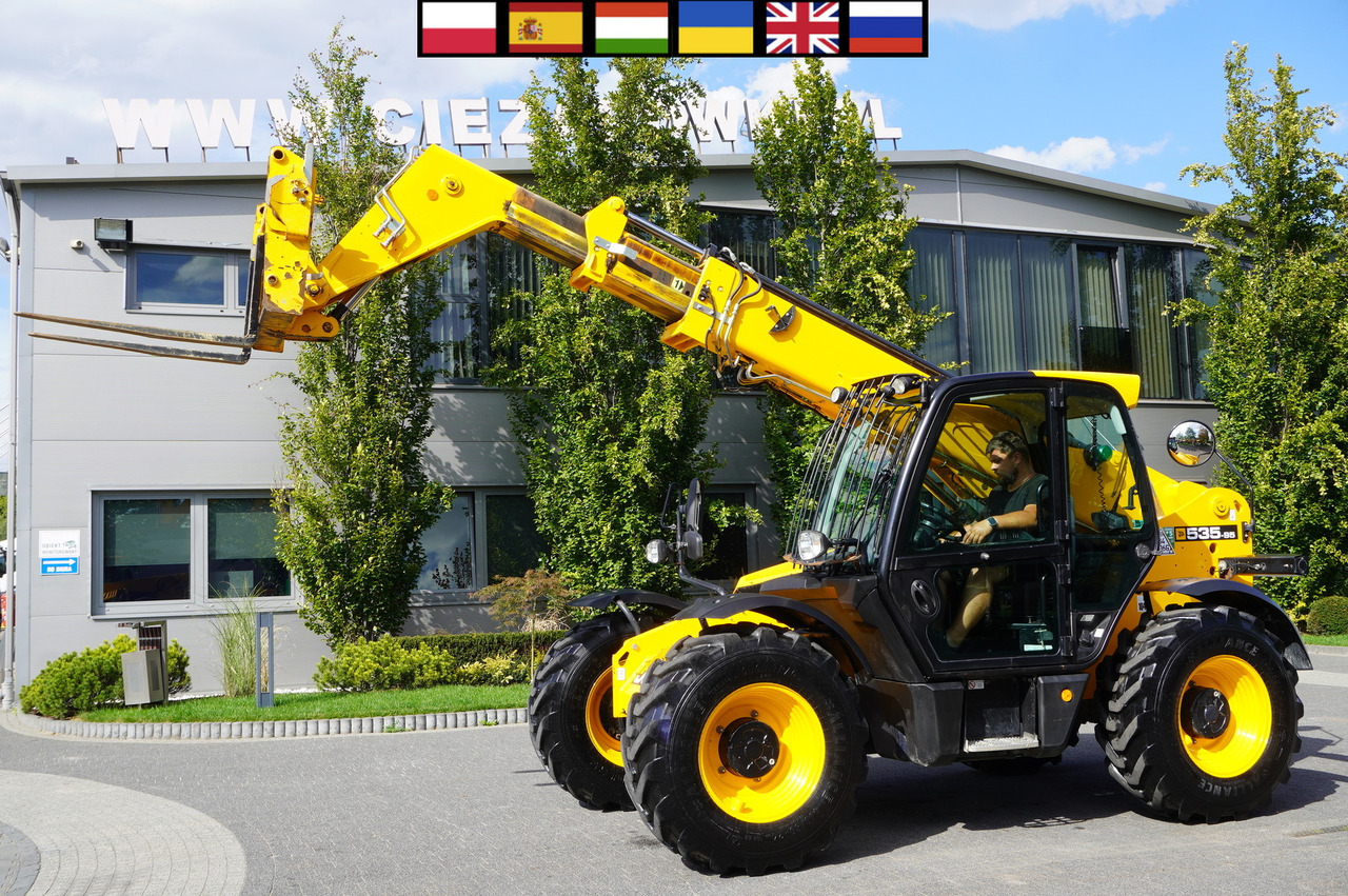 JCB 535-95 / 3.5 T / range 9.5 m / 700 MTH! - Chariot télescopique: photos 1 JCB 535-95 / 3.5 T / range 9.5 m / 700 MTH! - Chariot télescopique: photos 1
