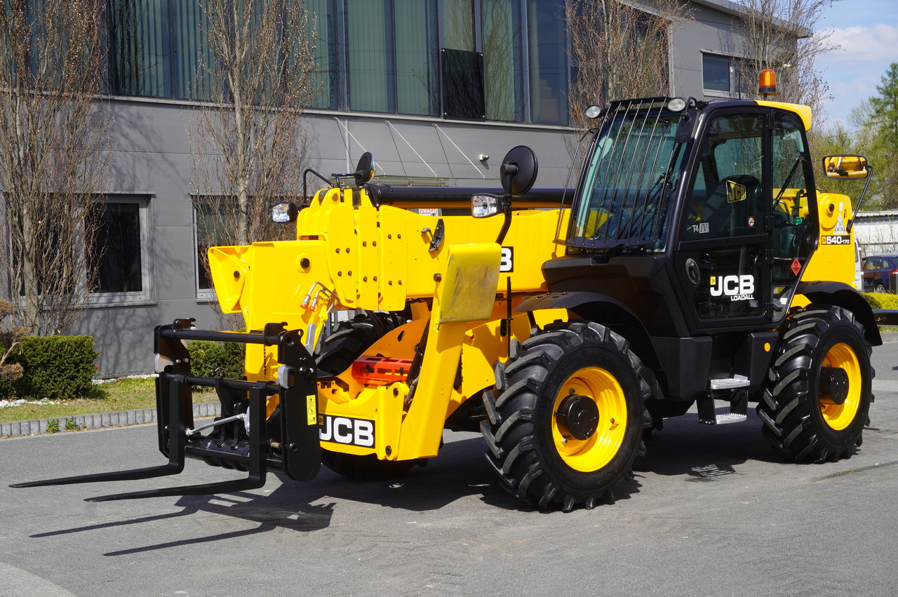 Chargeuse sur pneus JCB 540-170 Telescopic Loader / 17m / joystick: photos 6