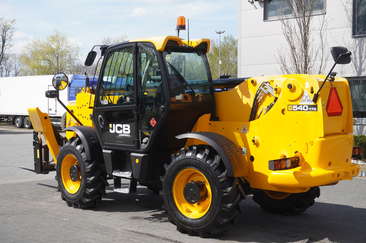 Chargeuse sur pneus JCB 540-170 Telescopic Loader / 17m / joystick: photos 8