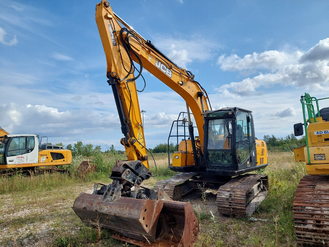 JCB JS 145LC crawler excavator / 4800 MTH - Pelle sur chenille: photos 1 JCB JS 145LC crawler excavator / 4800 MTH - Pelle sur chenille: photos 1