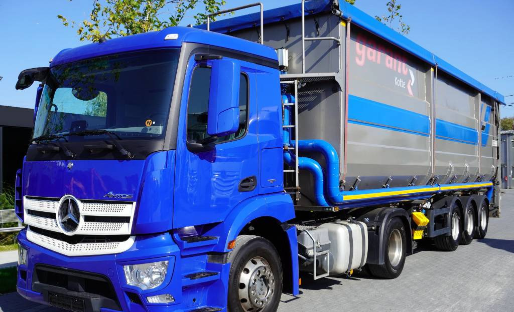 Kotte Duo-Liner GKS 52 - 25 - Semi-remorque à fond mouvant: photos 4 Kotte Duo-Liner GKS 52 - 25 - Semi-remorque à fond mouvant: photos 4