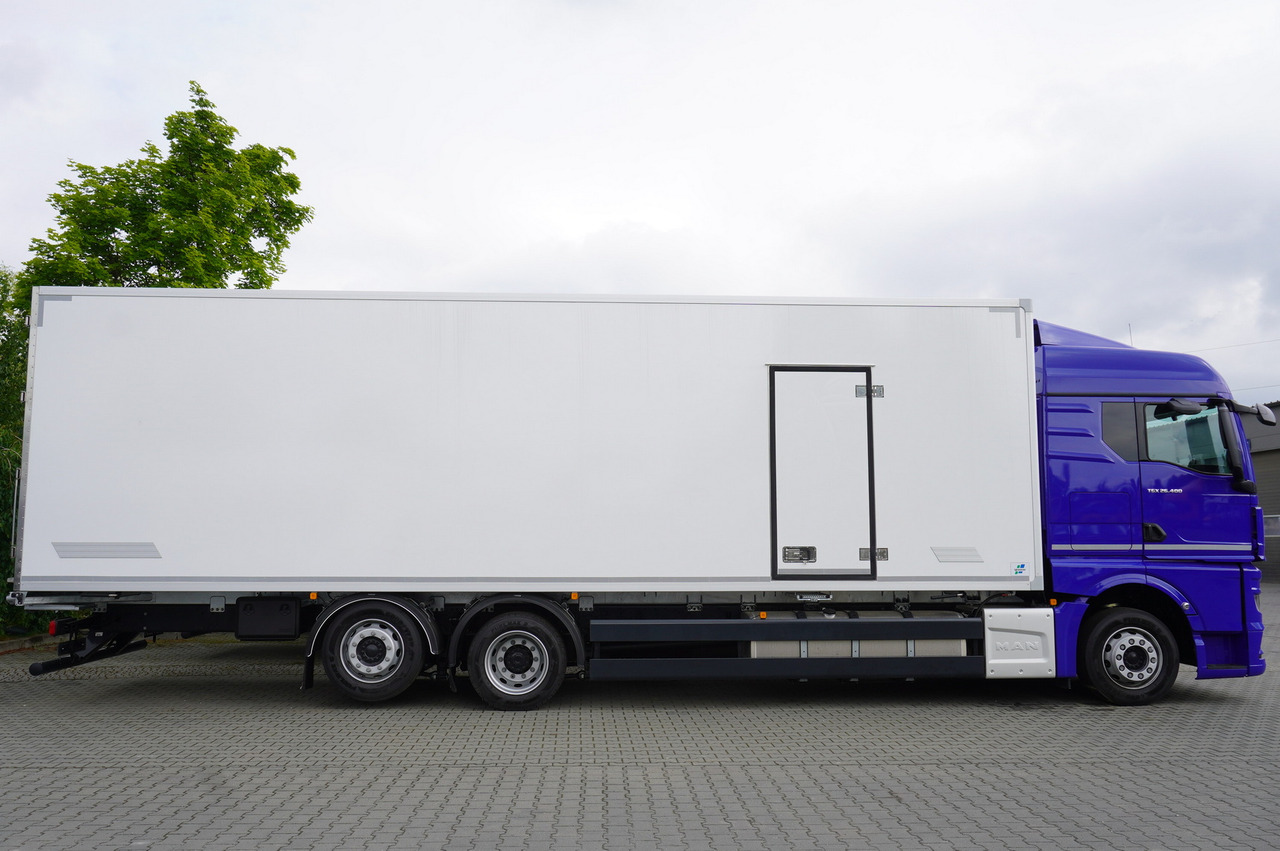 MAN New MAN TGX 26.400 / NEW IGLOOCAR refrigerator 23 pallets / 6×2 / 2024 / 10 units - Camion frigorifique: photos 4 MAN New MAN TGX 26.400 / NEW IGLOOCAR refrigerator 23 pallets / 6×2 / 2024 / 10 units - Camion frigorifique: photos 4