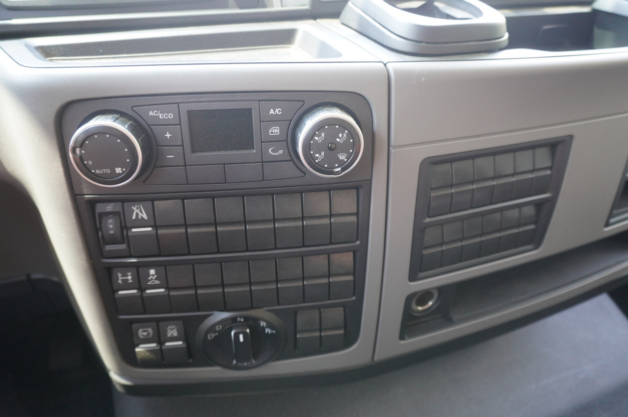 Camion citerne MAN TGM 15.250 / NEW septic tank (07/2025) superstructure 8000 l / 160 tho. km!: photos 23 Camion citerne MAN TGM 15.250 / NEW septic tank (07/2025) superstructure 8000 l / 160 tho. km!: photos 23