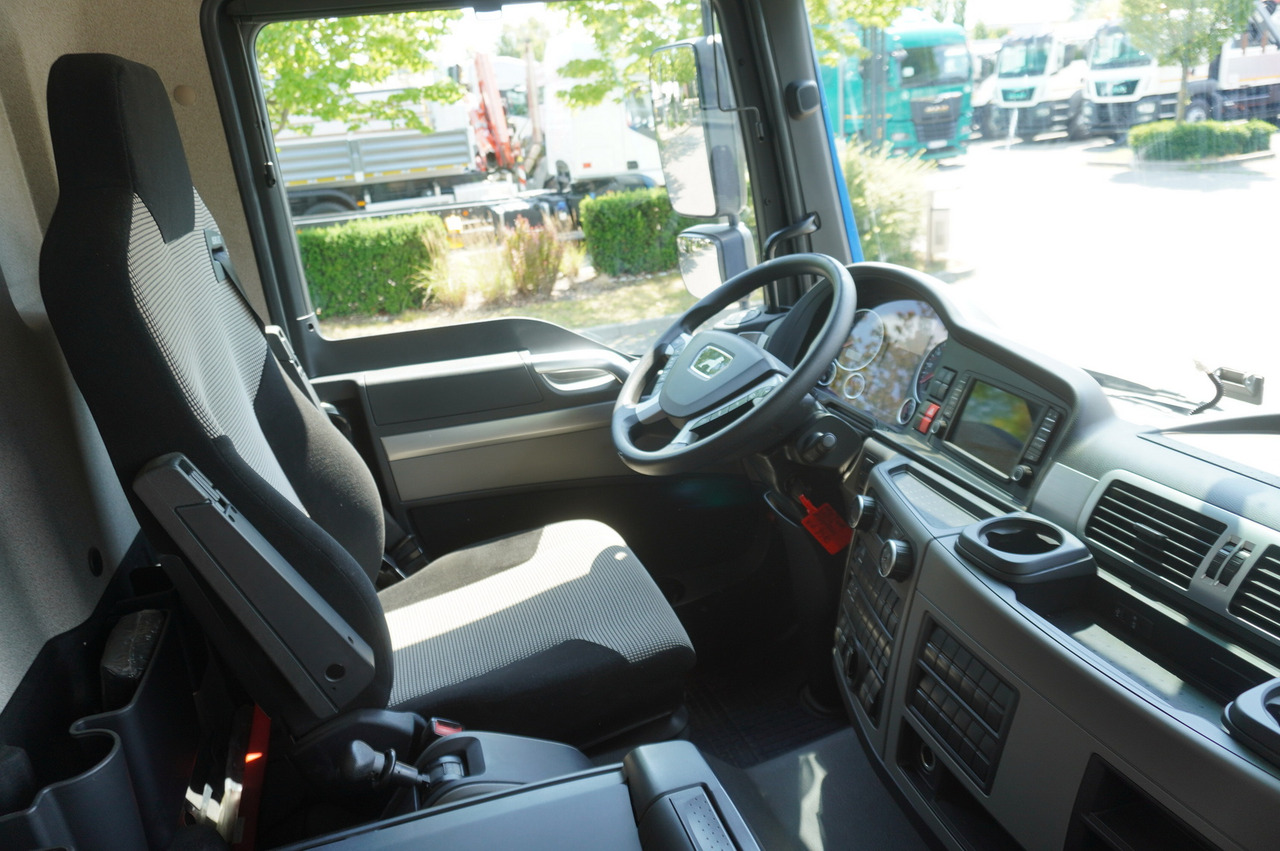 Camion citerne MAN TGM 15.250 / NEW septic tank (07/2025) superstructure 8000 l / 160 tho. km!: photos 28 Camion citerne MAN TGM 15.250 / NEW septic tank (07/2025) superstructure 8000 l / 160 tho. km!: photos 28