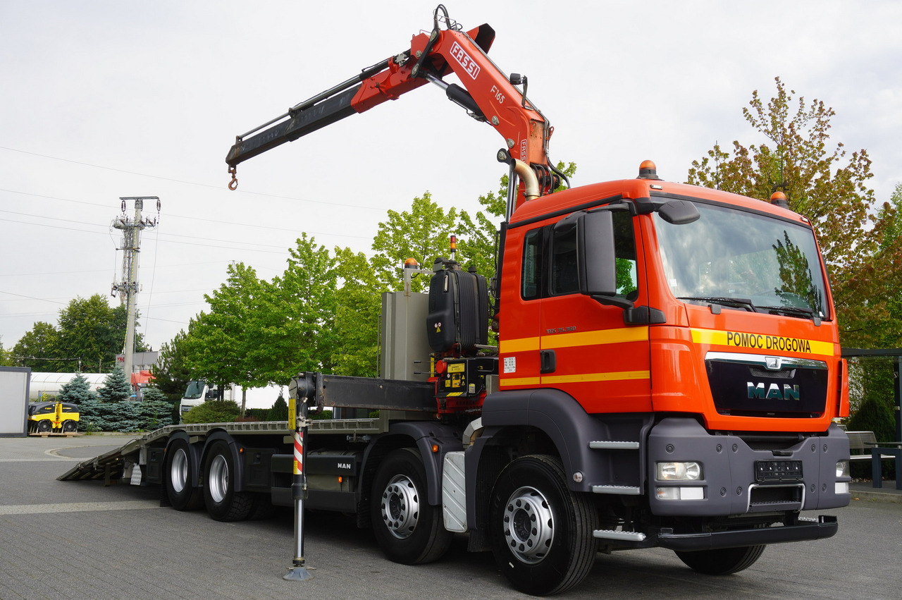 MAN TGS 35.360 E5 8x2 / FASSI F165 / 5.4 T cap. / 8.25 m reach - Camion porte-voitures, Camion grue: photos 2 MAN TGS 35.360 E5 8x2 / FASSI F165 / 5.4 T cap. / 8.25 m reach - Camion porte-voitures, Camion grue: photos 2