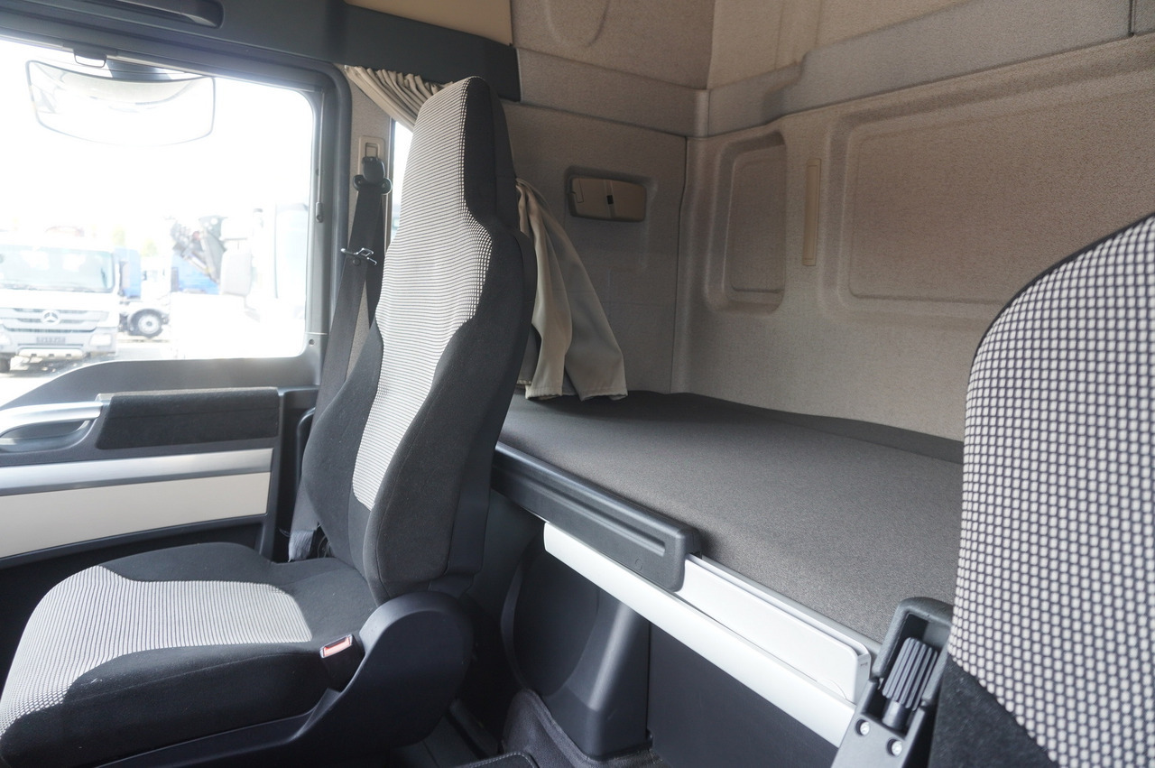 MAN TGS 35.420 8×2 / Chassis 6.4 m / 3 steered axles - crédit-bail MAN TGS 35.420 8×2 / Chassis 6.4 m / 3 steered axles: photos 13