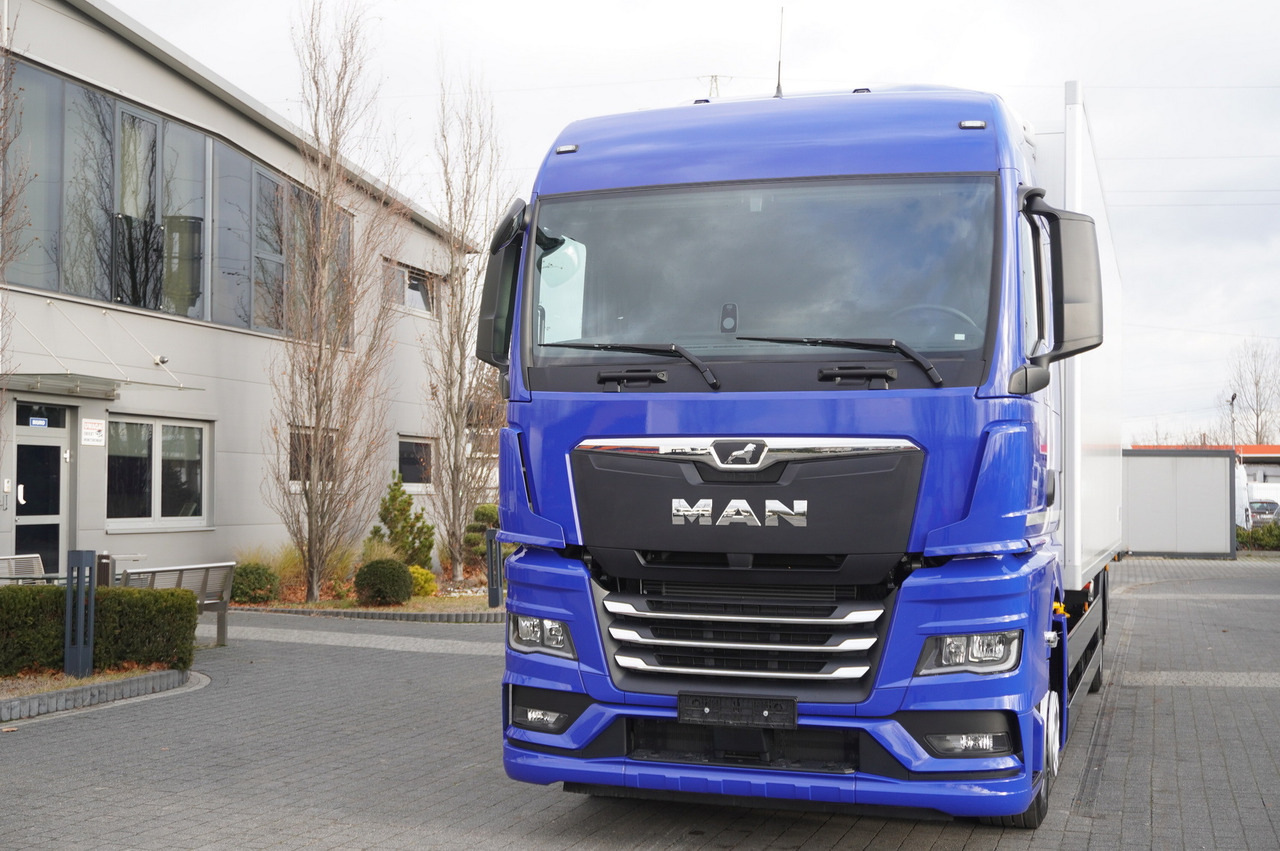 MAN TGX 26.400 / IGLOOCAR / Carrier Supra 1150 MT Silent - Camion isothermique: photos 4 MAN TGX 26.400 / IGLOOCAR / Carrier Supra 1150 MT Silent - Camion isothermique: photos 4