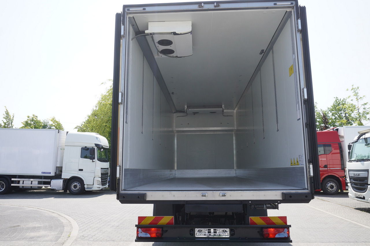 MAN TGX 26.470 / 2022 / Krone Refrigerator 40 EPAL Multitemp Dopplestock / Carrier Supra 950 MT - Camion frigorifique: photos 3 MAN TGX 26.470 / 2022 / Krone Refrigerator 40 EPAL Multitemp Dopplestock / Carrier Supra 950 MT - Camion frigorifique: photos 3