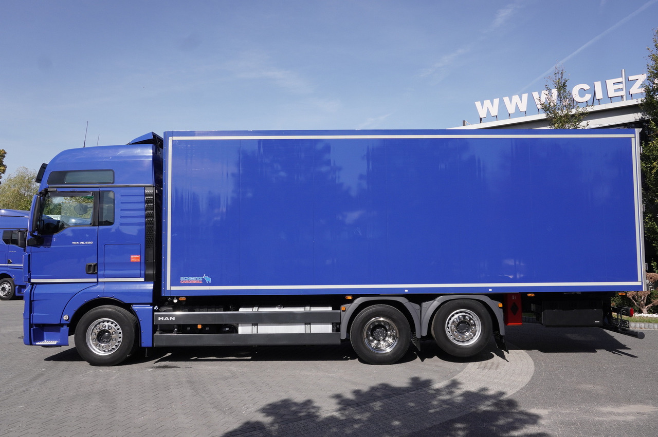 MAN TGX 26.500 E6 XXL / Schmitz 19 pallets / Thermoking / steering axle - Camion frigorifique: photos 3 MAN TGX 26.500 E6 XXL / Schmitz 19 pallets / Thermoking / steering axle - Camion frigorifique: photos 3