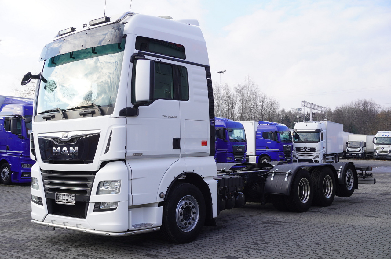 MAN TGX 35.580 E6 8x4/4 - 8.8m chassis frame - Châssis cabine: photos 2 MAN TGX 35.580 E6 8x4/4 - 8.8m chassis frame - Châssis cabine: photos 2