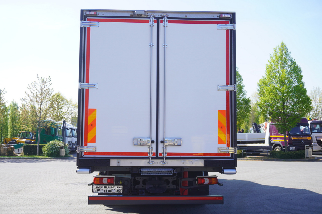 MERCEDES-BENZ Actros 1824 MP5 / GVM 18T / 8T load / 100,000 km! / 2022 / 19 EPAL - Camion frigorifique: photos 5 MERCEDES-BENZ Actros 1824 MP5 / GVM 18T / 8T load / 100,000 km! / 2022 / 19 EPAL - Camion frigorifique: photos 5