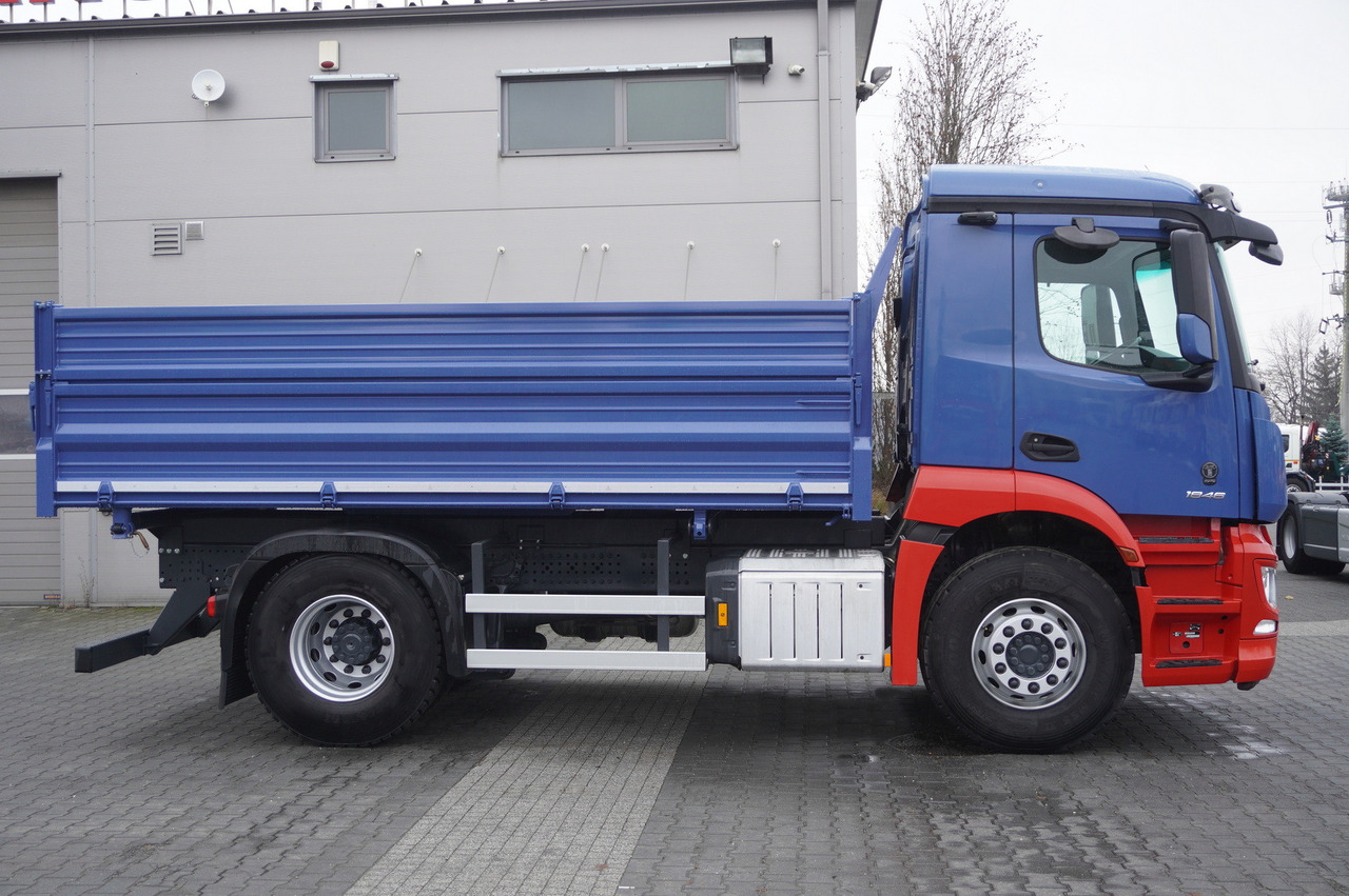 MERCEDES-BENZ Actros 1846 4×2 / NEW 3-sided tipper / 10 t load cap / Diff. lock - Camion benne: photos 5 MERCEDES-BENZ Actros 1846 4×2 / NEW 3-sided tipper / 10 t load cap / Diff. lock - Camion benne: photos 5