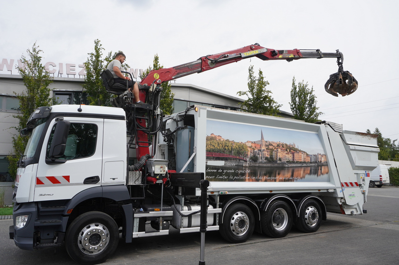 MERCEDES-BENZ Antos 3240 8x2 / Tajfun 5T crane / Farid Industries garbage truck/ 3 steered axles - Benne à ordures ménagères: photos 1 MERCEDES-BENZ Antos 3240 8x2 / Tajfun 5T crane / Farid Industries garbage truck/ 3 steered axles - Benne à ordures ménagères: photos 1