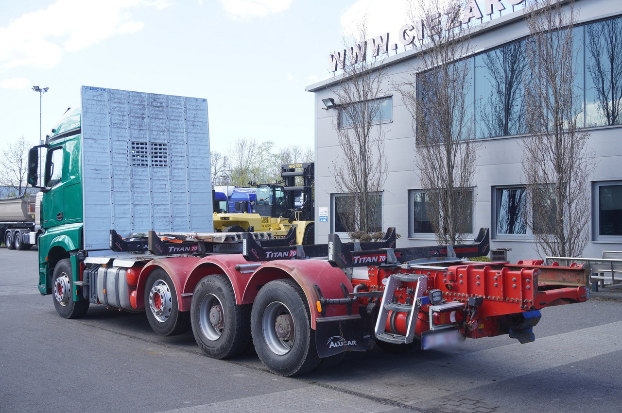 Mercedes-Benz Arocs 3563 8 × 4 / 630 HP / steered axle / Logging superstructure - Châssis cabine: photos 5 Mercedes-Benz Arocs 3563 8 × 4 / 630 HP / steered axle / Logging superstructure - Châssis cabine: photos 5