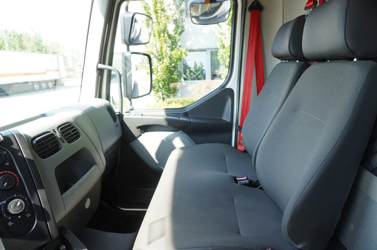 Remorqueuse RENAULT D12 / New galvanized tow truck superstructure / 2025 / length 840 cm: photos 24