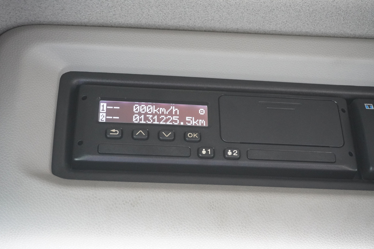 SCANIA P280 4x2 E6 / Lamberet 16 EPAL refrigerator / Multitemperature / Thermoking T-800R / 130 tho. km! / 3 units - Camion frigorifique: photos 2 SCANIA P280 4x2 E6 / Lamberet 16 EPAL refrigerator / Multitemperature / Thermoking T-800R / 130 tho. km! / 3 units - Camion frigorifique: photos 2