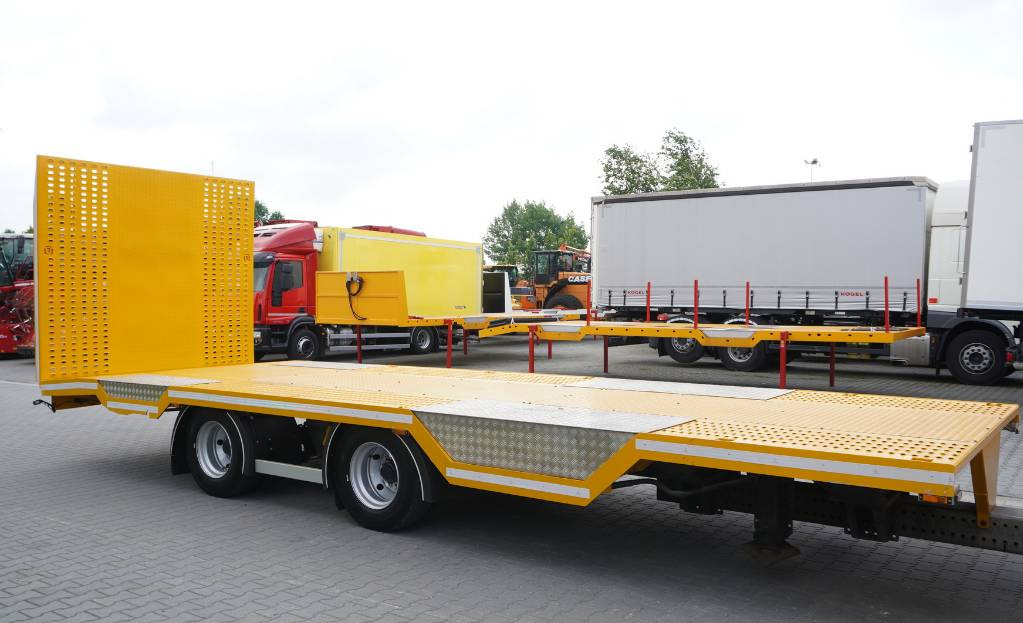 WECON trailer with a new tow truck body y.2023 - Remorque porte-engin surbaissée: photos 2 WECON trailer with a new tow truck body y.2023 - Remorque porte-engin surbaissée: photos 2