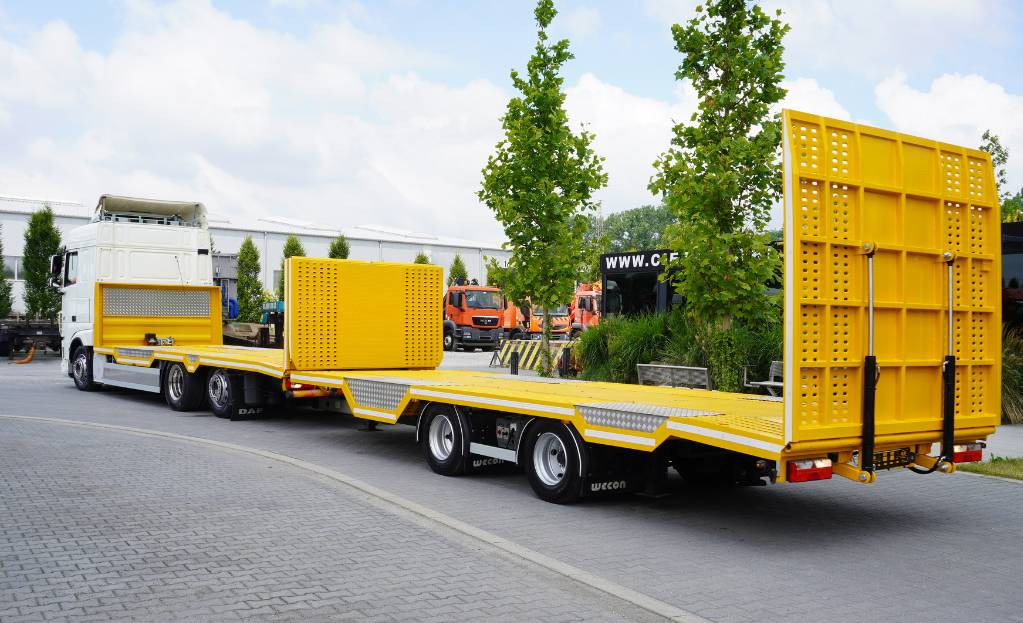 WECON trailer with a new tow truck body y.2023 - Remorque porte-engin surbaissée: photos 3 WECON trailer with a new tow truck body y.2023 - Remorque porte-engin surbaissée: photos 3