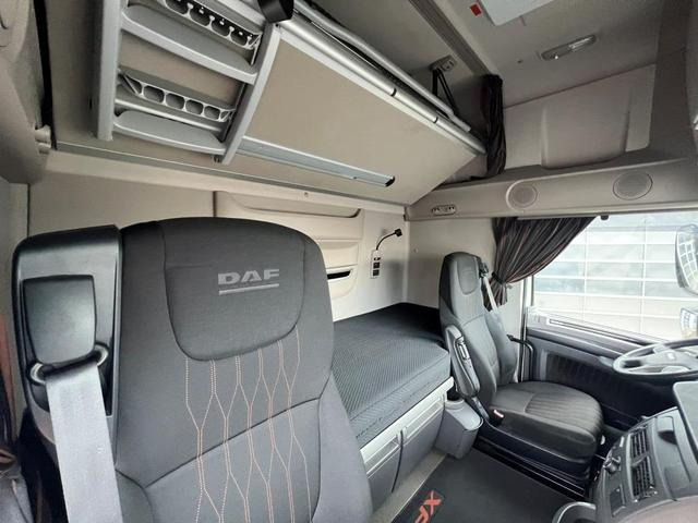 DAF XF 480 FT SSC Retarder Standklima 2-K Hydraulik - Tracteur routier: photos 3 DAF XF 480 FT SSC Retarder Standklima 2-K Hydraulik - Tracteur routier: photos 3