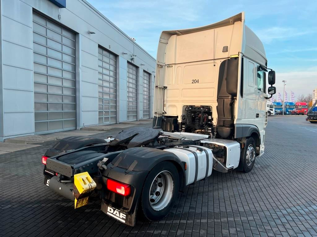 DAF XF 480 FT SSC Retarder Standklima 2xTank 1.185L - Tracteur routier: photos 4 DAF XF 480 FT SSC Retarder Standklima 2xTank 1.185L - Tracteur routier: photos 4