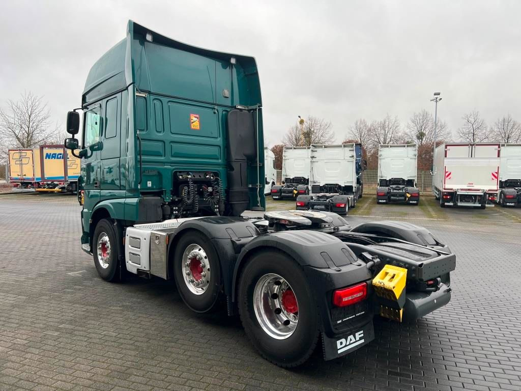 DAF XF 530 SSC FTG Liftlenkachse Retarder Standklima - Tracteur routier: photos 4 DAF XF 530 SSC FTG Liftlenkachse Retarder Standklima - Tracteur routier: photos 4