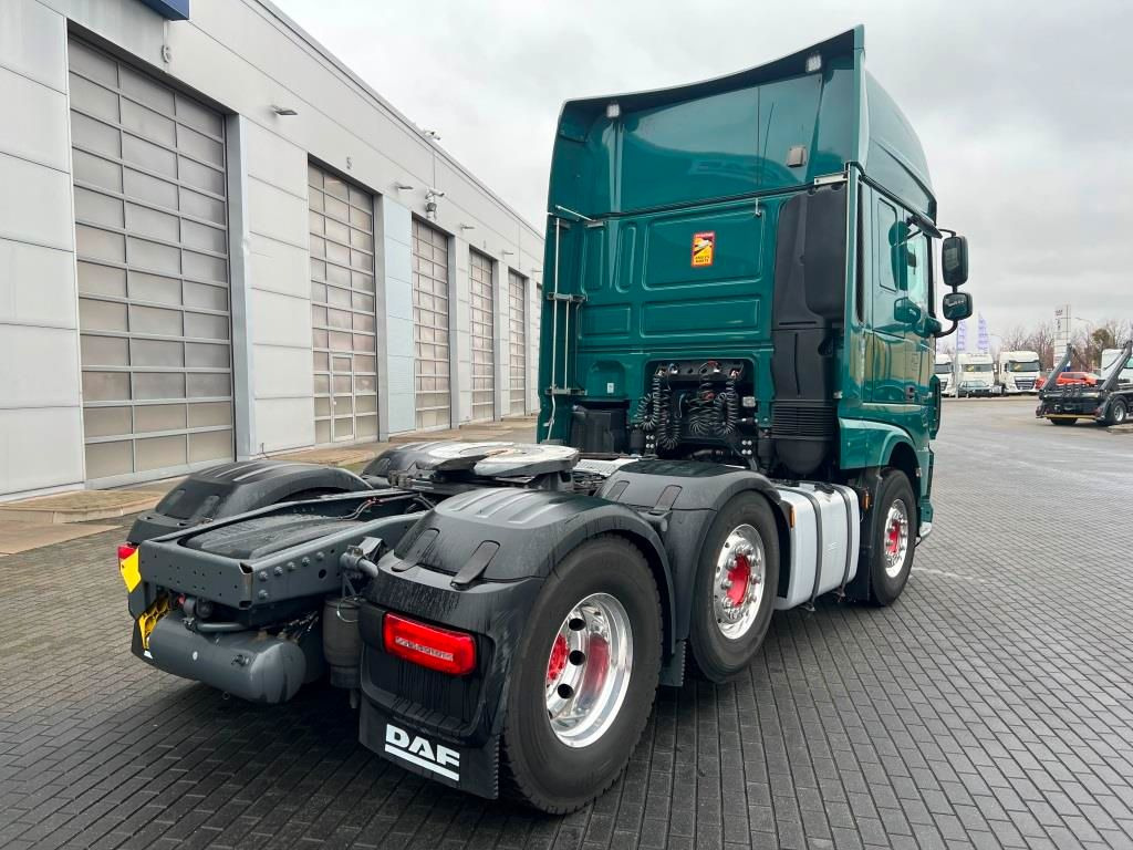DAF XF 530 SSC FTG Liftlenkachse Retarder Standklima - Tracteur routier: photos 5 DAF XF 530 SSC FTG Liftlenkachse Retarder Standklima - Tracteur routier: photos 5
