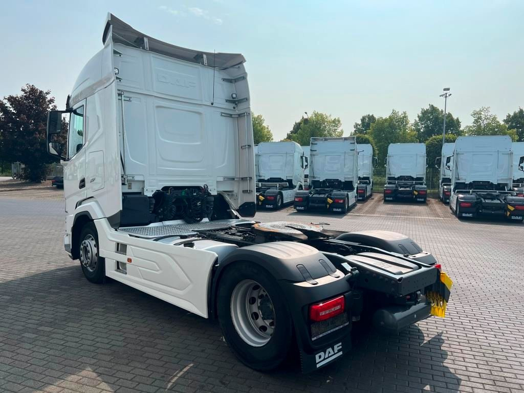 DAF XFn 480 FT Intarder 2xTank 1.105 L Vollspoiler - Tracteur routier: photos 3 DAF XFn 480 FT Intarder 2xTank 1.105 L Vollspoiler - Tracteur routier: photos 3