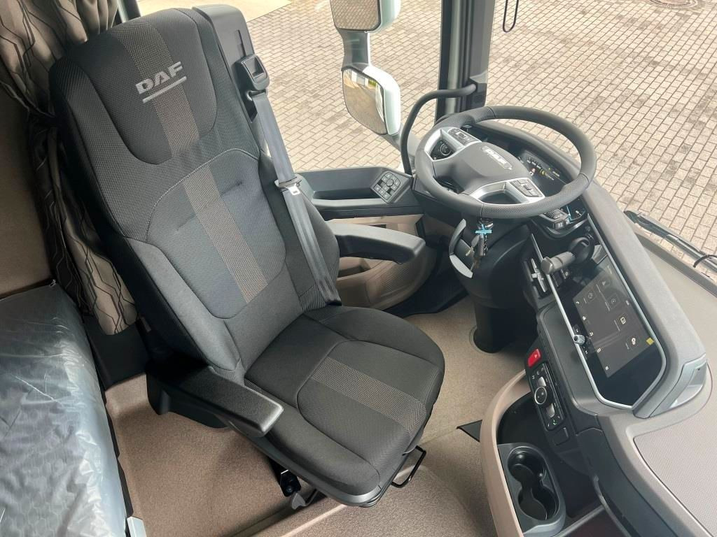 DAF XG 480 FT Intarder, Standklima, Modell 2025 - Tracteur routier: photos 5 DAF XG 480 FT Intarder, Standklima, Modell 2025 - Tracteur routier: photos 5