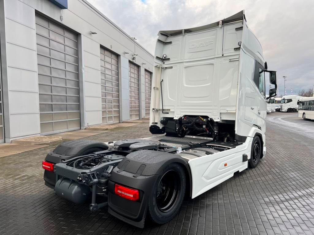DAF XG+ 480 LD, MODELLJAHR 2025, Seitenverkleidungen - Tracteur routier: photos 5 DAF XG+ 480 LD, MODELLJAHR 2025, Seitenverkleidungen - Tracteur routier: photos 5