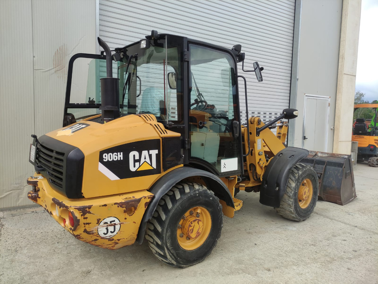 CATERPILLAR 906H - Chargeuse sur pneus: photos 2 CATERPILLAR 906H - Chargeuse sur pneus: photos 2