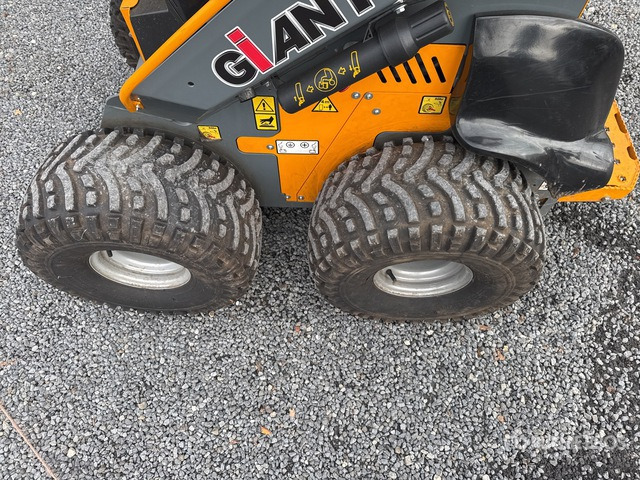 2022 Giant SK252D Wheel Loader - Mini chargeuse: photos 5 2022 Giant SK252D Wheel Loader - Mini chargeuse: photos 5