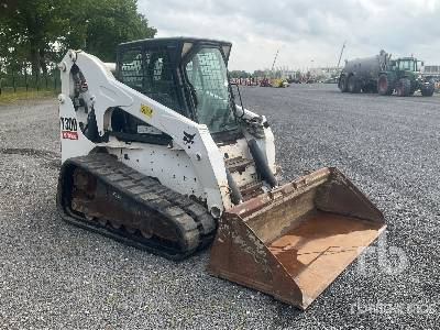 BOBCAT T300 - Chargeuse compacte sur chenilles: photos 4 BOBCAT T300 - Chargeuse compacte sur chenilles: photos 4