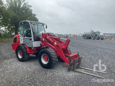 WEIDEMANN 4070 CX80 - Chargeuse sur pneus: photos 4 WEIDEMANN 4070 CX80 - Chargeuse sur pneus: photos 4