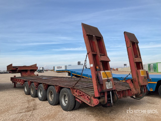 1991 Trabosa GMO 865 86 ton 5 Axle Lowboy Trailer - Remorque porte-engin surbaissée: photos 4 1991 Trabosa GMO 865 86 ton 5 Axle Lowboy Trailer - Remorque porte-engin surbaissée: photos 4