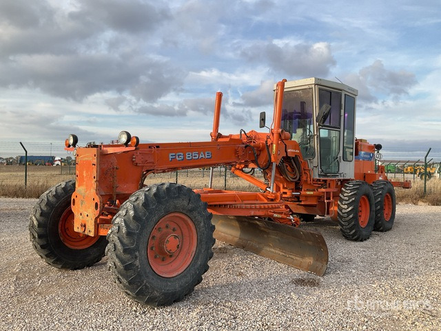 1996 Fiat-Hitachi FG85AB Motor Grader - Niveleuse: photos 2 1996 Fiat-Hitachi FG85AB Motor Grader - Niveleuse: photos 2