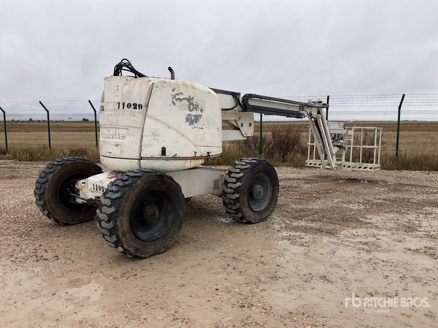 2004 Haulotte HA18SPX 4WD Diesel Articulating Boom Lift - Nacelle articulée: photos 2 2004 Haulotte HA18SPX 4WD Diesel Articulating Boom Lift - Nacelle articulée: photos 2