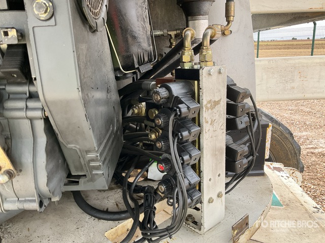 2004 Haulotte HA18SPX 4WD Diesel Articulating Boom Lift - Nacelle articulée: photos 5 2004 Haulotte HA18SPX 4WD Diesel Articulating Boom Lift - Nacelle articulée: photos 5