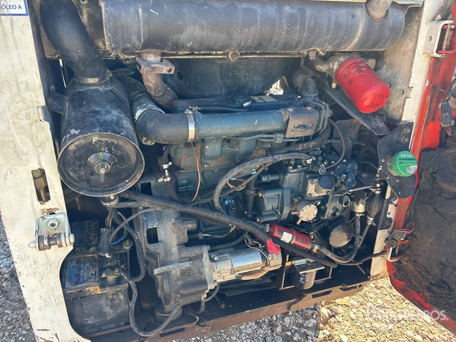 2005 Bobcat S130 Skid Steer Loader - Mini chargeuse: photos 5 2005 Bobcat S130 Skid Steer Loader - Mini chargeuse: photos 5