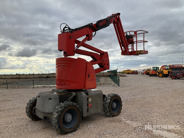 2006 Haulotte HA12PX 4WD Diesel Articulating Boom Lift - Nacelle articulée: photos 1 2006 Haulotte HA12PX 4WD Diesel Articulating Boom Lift - Nacelle articulée: photos 1