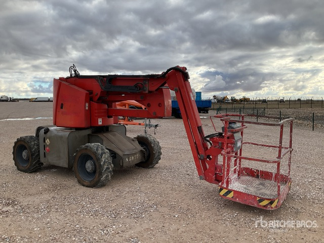 2006 Haulotte HA12PX 4WD Diesel Articulating Boom Lift - Nacelle articulée: photos 3 2006 Haulotte HA12PX 4WD Diesel Articulating Boom Lift - Nacelle articulée: photos 3