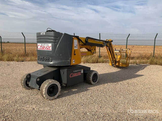 2006 Haulotte HA15IP 2WD Electric Articulating Boom Lift - Nacelle articulée: photos 4 2006 Haulotte HA15IP 2WD Electric Articulating Boom Lift - Nacelle articulée: photos 4