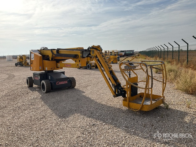 2006 Haulotte HA15IP 2WD Electric Articulating Boom Lift - Nacelle articulée: photos 3 2006 Haulotte HA15IP 2WD Electric Articulating Boom Lift - Nacelle articulée: photos 3
