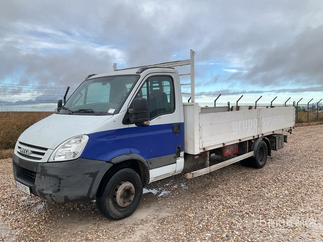 2006 Iveco Daily 65C15 4x2 Flatbed Truck - Camion plateau: photos 1 2006 Iveco Daily 65C15 4x2 Flatbed Truck - Camion plateau: photos 1