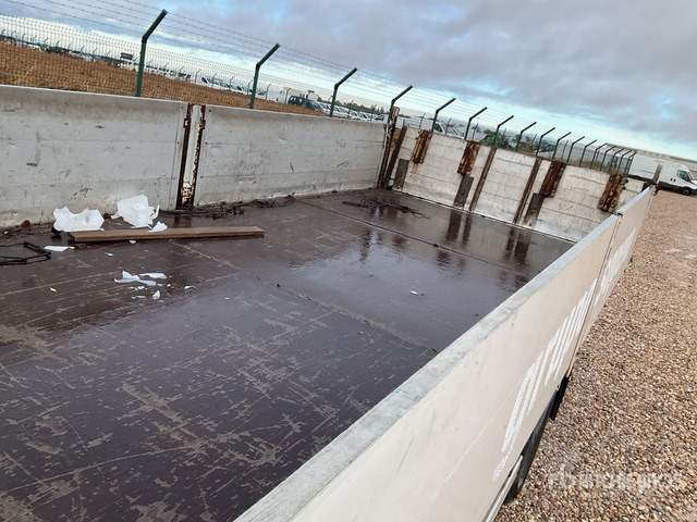 2006 Iveco Daily 65C15 4x2 Flatbed Truck - Camion plateau: photos 4 2006 Iveco Daily 65C15 4x2 Flatbed Truck - Camion plateau: photos 4