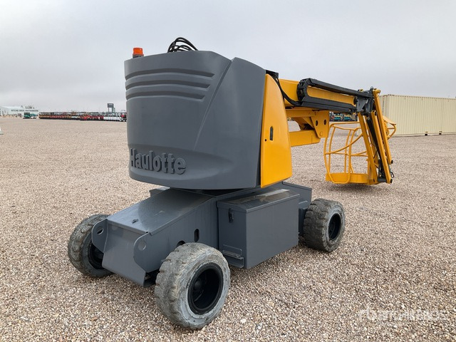 2007 Haulotte HA15IP 2WD Electric Articulating Boom Lift - Nacelle articulée: photos 4 2007 Haulotte HA15IP 2WD Electric Articulating Boom Lift - Nacelle articulée: photos 4