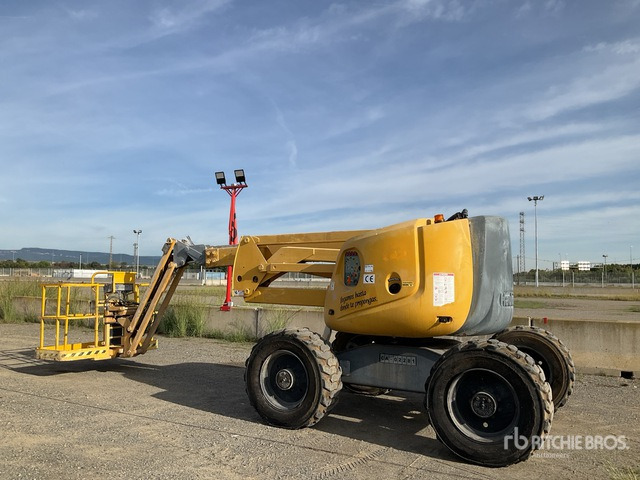 2007 Haulotte HA16PXNT 4WD Diesel Articulating Boom Lift - Nacelle articulée: photos 4 2007 Haulotte HA16PXNT 4WD Diesel Articulating Boom Lift - Nacelle articulée: photos 4