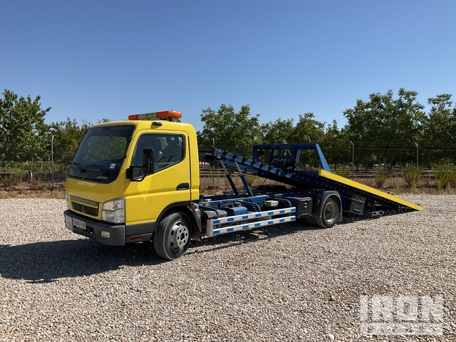 2007 Mitsubishi Canter 4x2 Rollback Truck - Remorqueuse: photos 2 2007 Mitsubishi Canter 4x2 Rollback Truck - Remorqueuse: photos 2