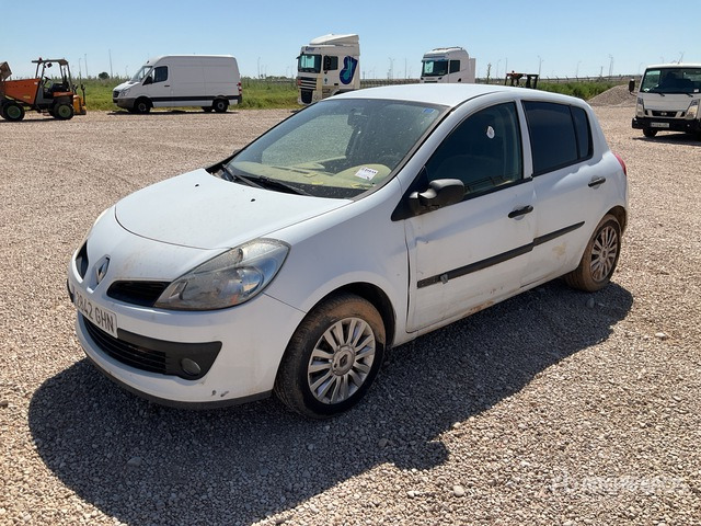 2008 Renault Clio 1.5D (Inoperable) Automobile - Voiture: photos 2 2008 Renault Clio 1.5D (Inoperable) Automobile - Voiture: photos 2